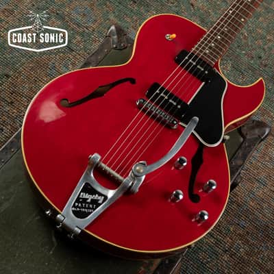 1992 Gibson ES-135 Semi-Hollow Body with added Bigsby, Hard Case image 7