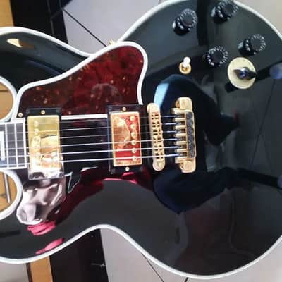 Gibson BB King Lucille 2000  (1 of 5) Signed by BB King & Eric Clapton. image 3