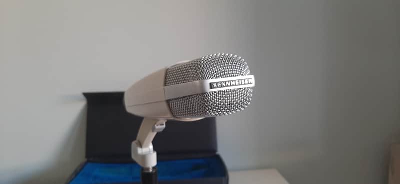 Sennheiser MD 421-2 Cardioid Dynamic Microphone 1960s - 1970s - White image 1