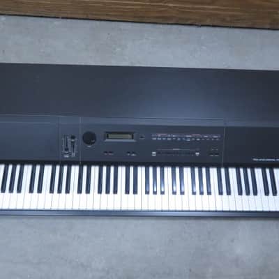 Roland RD-1000 image 1
