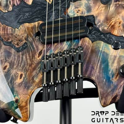 Legator Ghost X6F Multiscale Headless Electric Guitar w/ Bag - Coral image 7
