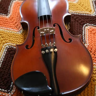Glaesel Violin from Germany circa 2005 - Comes with Bow and Case image 9