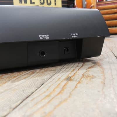 Yamaha NP-30 2015-present - Black image 8