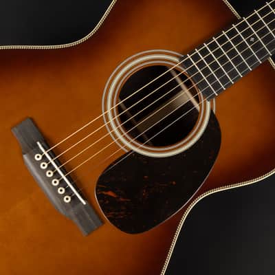 2022 Martin Custom Shop Expert 000-28 Authentic 1937 - Ambertone | USA Vollmassive Vintage Reissue Westerngitarre Adirondack Fichte | CoA OHSC Bild 20