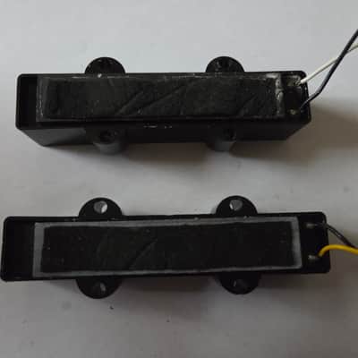 Fender 60's Mexican j Bass pickups 2000's - black image 1