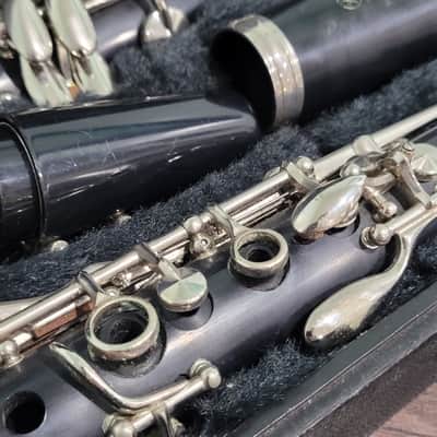 Yamaha YCL-250 Bb Student Clarinet image 11