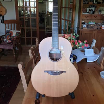 Lowden F50 2017 - Satin image 1