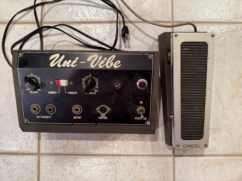 Shin-Ei Uni-Vibe | Reverb