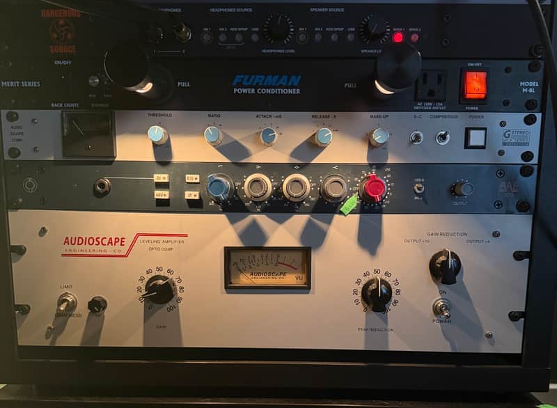 BAE 1073 Microphone Preamp + EQ (w/PSU) image 1