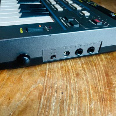 Casio CZ-101 Synthesizer *boxed with manuals* image 6