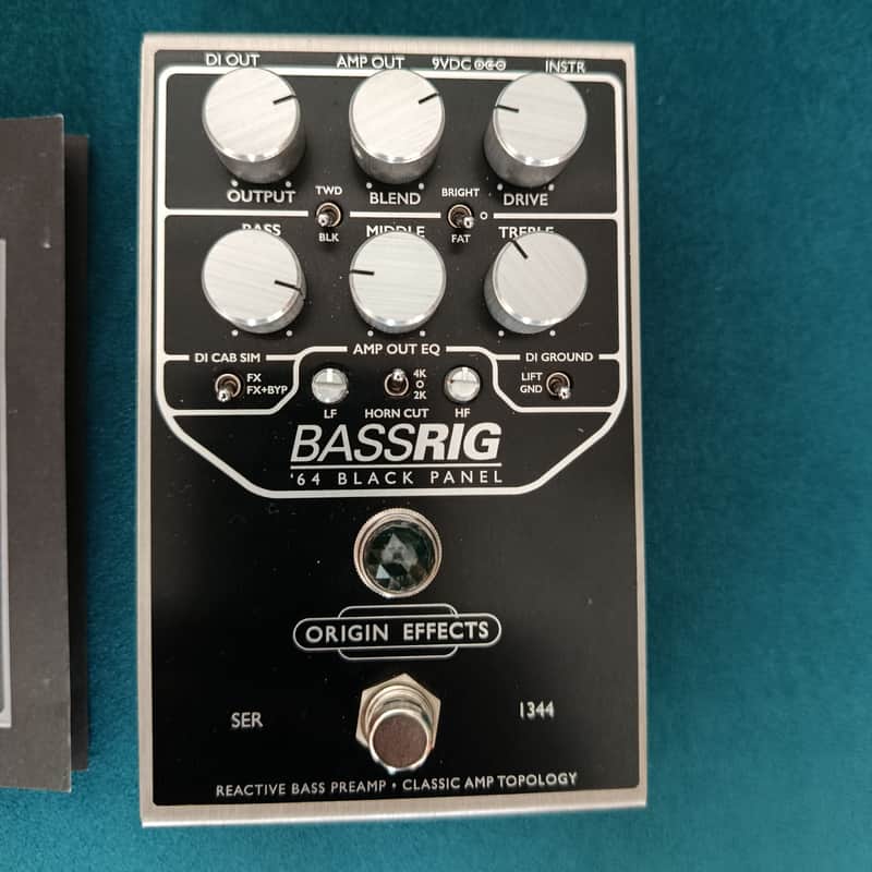 Origin Effects BASSRIG '64 Black Panel