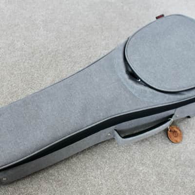 Big Island Ukulele Co. Golden Koa Tenor Ukulele KT-TR W / Carrying Case image 18
