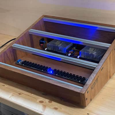 Uryan Modular 9U / 84 HP Tabletop Series eurorack case image 1
