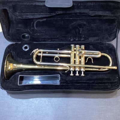 Jean Paul USA TR-430 Intermediate Student Trumpet Outfit with Contoured Case 2010s - Clear-Lacquered Brass -#19769 image 6