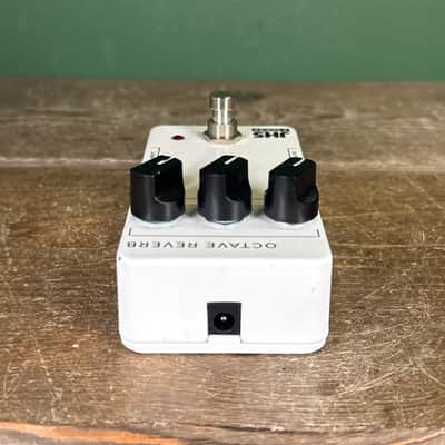 JHS 3 Series Octave Reverb 2022 - Present - White image 7