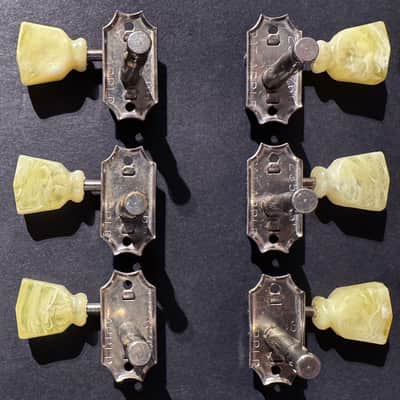 1956 1957 1958 Kluson tuners as used on Gibson Les Paul and ES335 guitars. REPLACEMENT TIPS! image 2