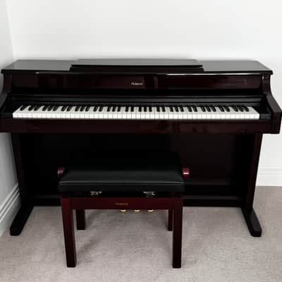 Roland KR-575 intelligent digital Piano- excellent condition image 5