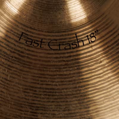 Paiste 18" Signature Fast Crash Cymbal 1252g image 3
