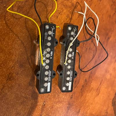 Fender Samarium Cobalt Noiseless (SCN) Jazz Bass V Pickups – Rare & Vintage (2004–2010) - Black image 2