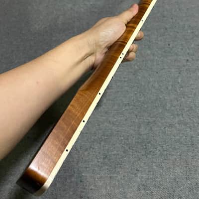 20 fret Roasted flame maple J BASS guitar neck part 34inch block inlay Matte image 4