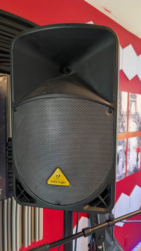 Behringer Eurolive B112D 1000-Watt 12" Powered Speaker 2012 - Present - Standard image 1