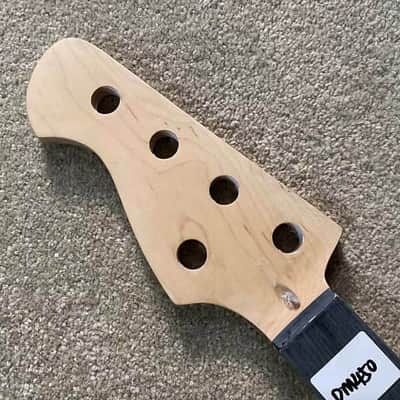 Left Handed 5 String Bass Maple Neck, Rosewood Fingerboard image 8