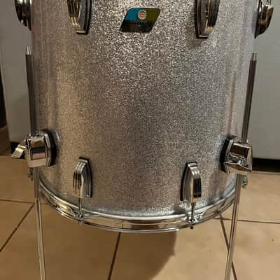 Ludwig LF868 Classic Maple 16x18" Floor Tom 1998 - Present - Silver Sparkle image 2