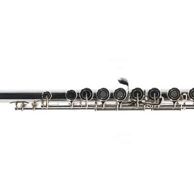 Yamaha YFL-897HSTCDR Custom Concert Flute in Sterling Silver SN 296 image 4