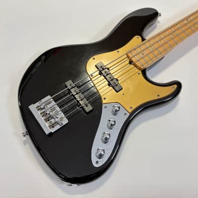 Fender Jazz Bass American Deluxe 2004 Montego Black image 3