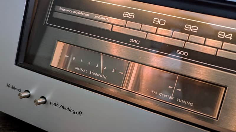 Luxman T-88V AM/ FM Tuner/ Near Mint Condition/ 1979 Japan/ Fully