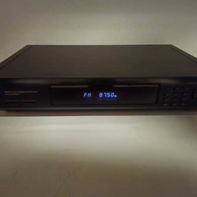 Sony ST - SE200 FM stereo / FM - AM Tuner image 2