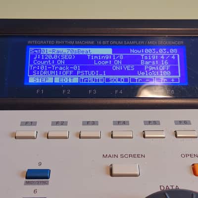 Akai MPC2000XL – 32 MB RAM – CF Drive Excellent Condition – Classic MPC Groove image 5