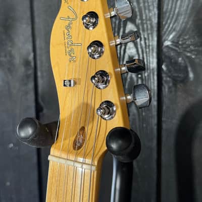 Fender American Professional II Telecaster Left Hand - Butterscotch Blonde image 9
