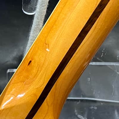 Squier Classic Vibe Late 60s Loaded Jazz Bass Neck with Bound Laurel Fingerboard, Block Inlays image 5