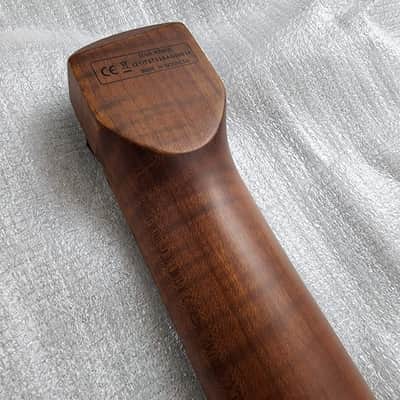 Harley Benton Dullahan-FT 24 Roasted SP Shell Pink Headless Roasted Flame Maple Stainless Frets image 12