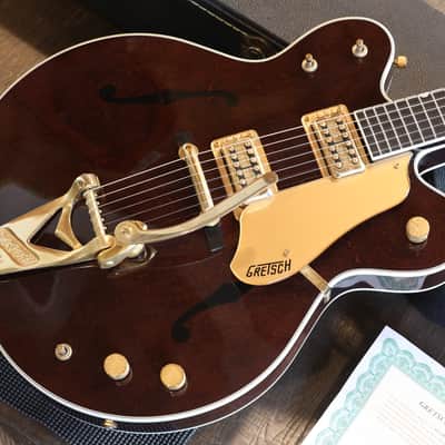 2005 Gretsch G6122-1962 Country Classic Hollow Electric Guitar Walnut Stain + COA OHSC image 2