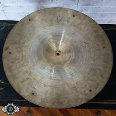 60s A Zildjian 18" vintage crash ride sizzle cymbal 1472g unique plate image 7
