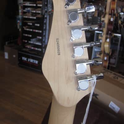 Jay Turser JT-LT-BK-A-U Electric Guitar Single Cutaway Black/White image 5
