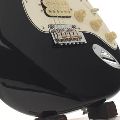 Fender Player II Stratocaster HSS 2025 Black 3.6kg image 7
