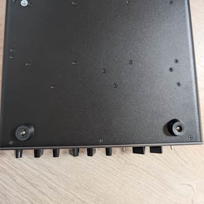 Genzler Amplification KNX-800 Kinetix 800 800-Watt Bass Amp Head 2024 - Present - Grey image 6