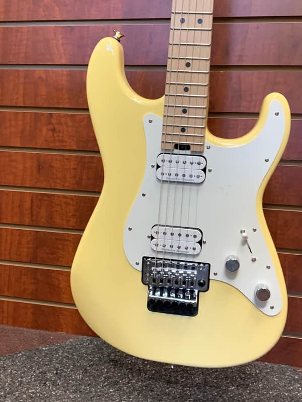 Charvel Charvel  Pro-Mod So-Cal Style 1 HH FR M, Maple Fingerboard, 2022 - Vintage White