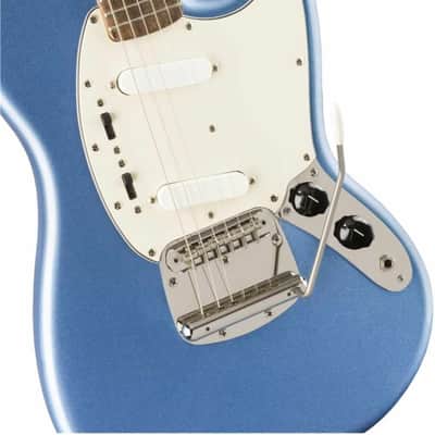 Squier FSR Classic Vibe '60s Mustang, Laurel Fingerboard, Lake Placid Blue image 3