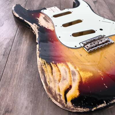 FRANCHIN Mercury guitar body Heavy Relic Aged 3-Color Sunburst 100% Nitro Lacquer SSS Poplar Stratocaster-Strat-S-Style Made in Italy - Stock piece #23370826 image 5