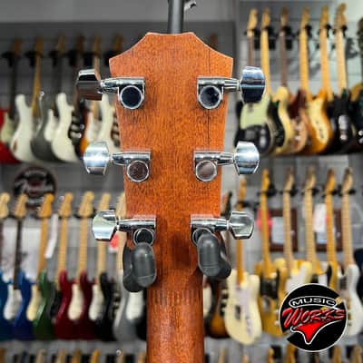 Taylor   210 E Dreadnought image 9