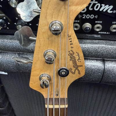 Squier Jazz Bass 2010/2020s - Sun burst image 4