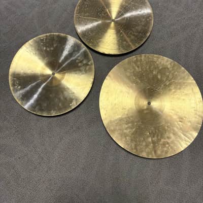 2 Piece Brass Cymbal Pack - 14" Hi-Hats & 16" Crash image 2