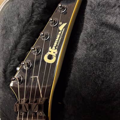 Charvel Model 6 HSS with Rosewood Fretboard 1986 - 1989 - Pearl White image 3