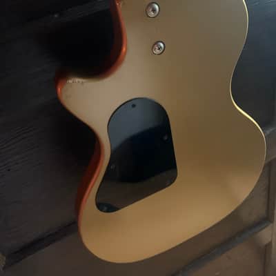 Airline 7214 60’s - Gold w/amp in case image 4