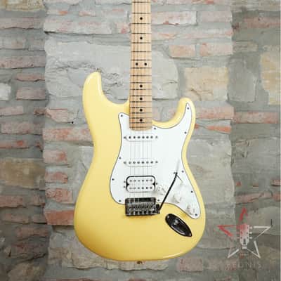 FENDER Stratocaster Player HSS MP - 2022 Made in Mexico - Buttercream image 1