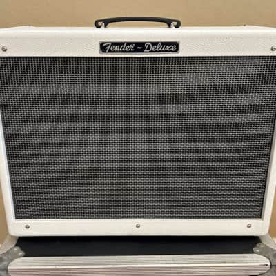 Fender Hot Rod Deluxe "White Lightning" Limited Edition 3-Channel 40-Watt 1x12" Guitar Combo 2007 - White Tolex image 1